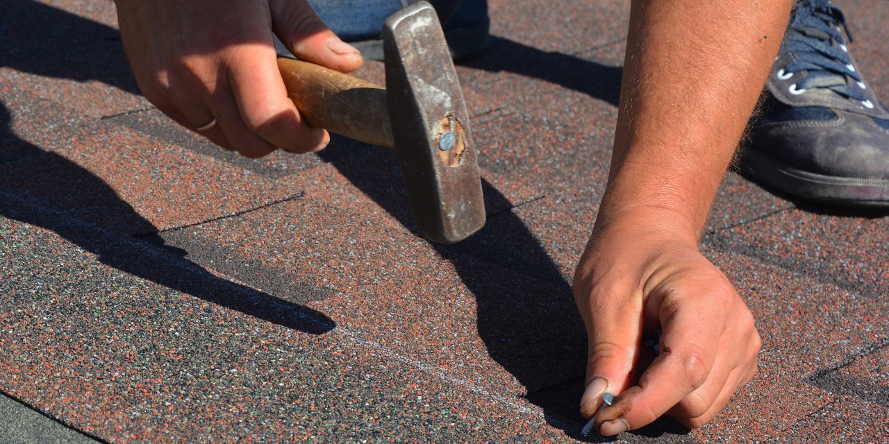 How Do You Know That Your Roof Needs Replacing?